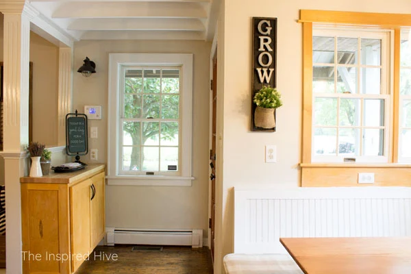 A builder grade 1990s kitchen is getting a 1920s makeover! Mood board and design plan for a vintage inspired farmhouse style update. Lots of great ideas and inspiration!