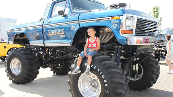 One Piece At A Time - Kemp Auto Museum