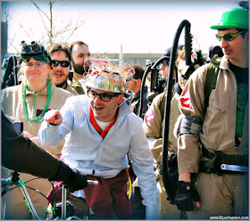 Disfraces de Los Cazafantasmas durante el Desfile de San Patricio en Boston