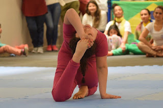 yoga deportivo, yoga para niños, deporte para niños