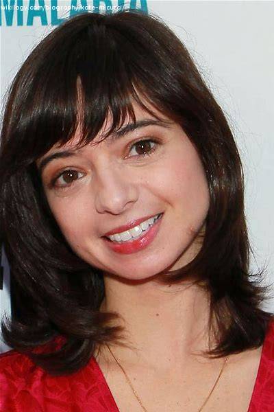 Kate Micucci Net Worth, Age, Height, Weight, Husband, Family 2023 Biography