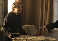 Good Girls Series Mae Whitman Image 5