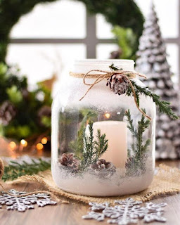 24 Christmas Candles Decoration Ideas