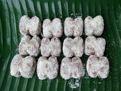 Biskut Oat Salut Susu Tepung