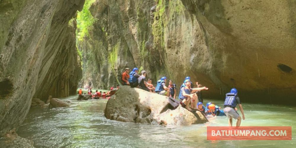 harga paket ciwayang body rafting