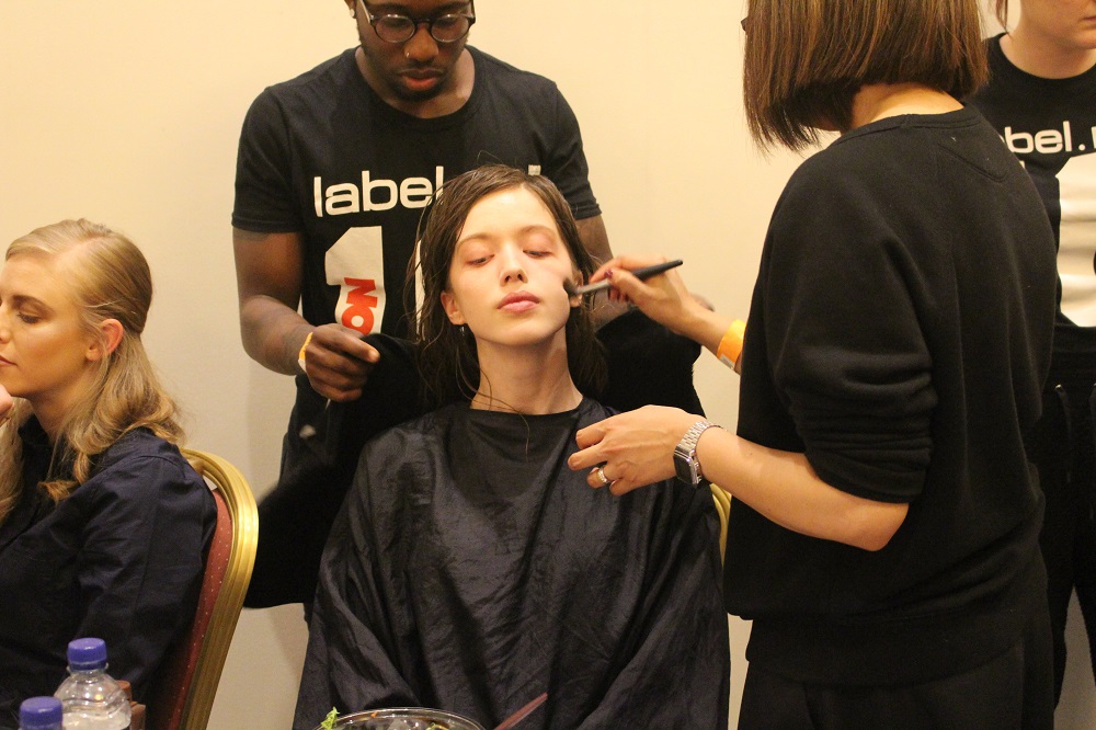 peexo fashion blogger backstage at fashion scout with the body shop