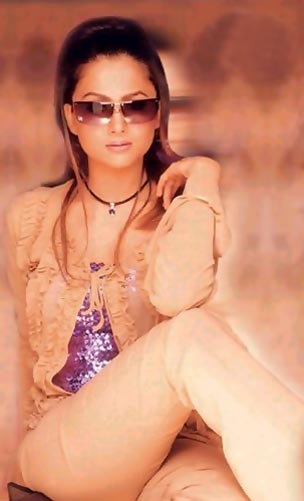 Amrita Arora hd wallpapers