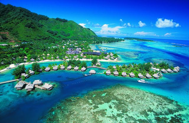 tahiti bora bora paradise luxury accomodation best hotels beach huts holiday resort