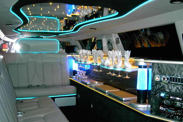 SPORTS CARS: Bentley limousine interior