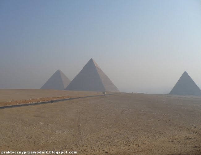 Giza piramidy