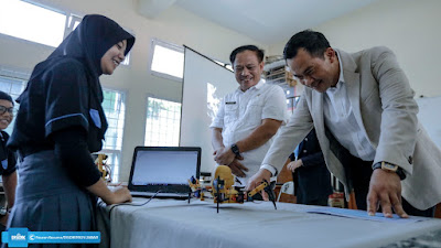 Job Fair SMKN 4 Bandung, Kadisdik: Lulusan SMK Disalurkan dengan Baik