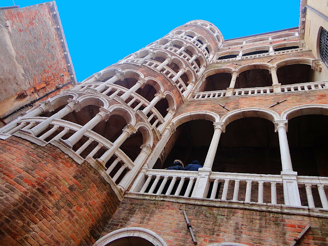 Scala Contarini del Bovolo, Venezia