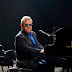 Elton John sacara para Noviembre su disco de éxitos "Diamonds"