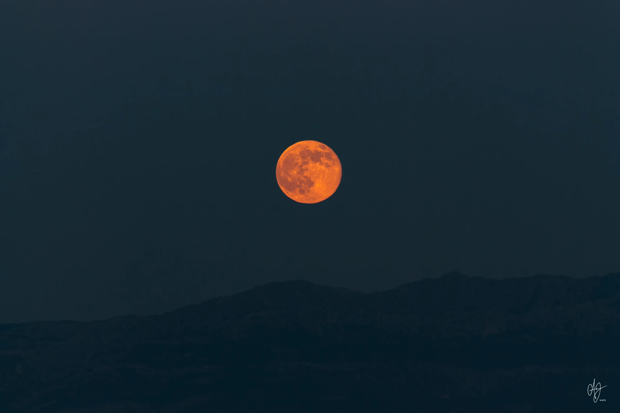 Antonio José Muro | Blog. La luna es... Semana sofocante 21.