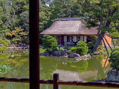 The view of Shokin-tei teahouse from Gepparo teahouse: Katsura-rikyu (kyoto)