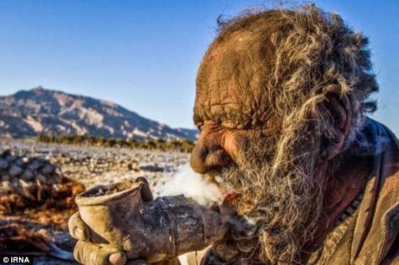 article 2539704 1AACBB1900000578 168 634x421 Pics Of The Day:  Meet The Man Who Hasnt Had A Bath For Over 60 Years [See Pics]