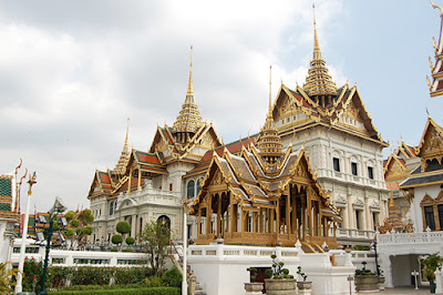 Vé máy bay đi Bangkok - Cung đình hoàng tộc ( The Grand Palace )