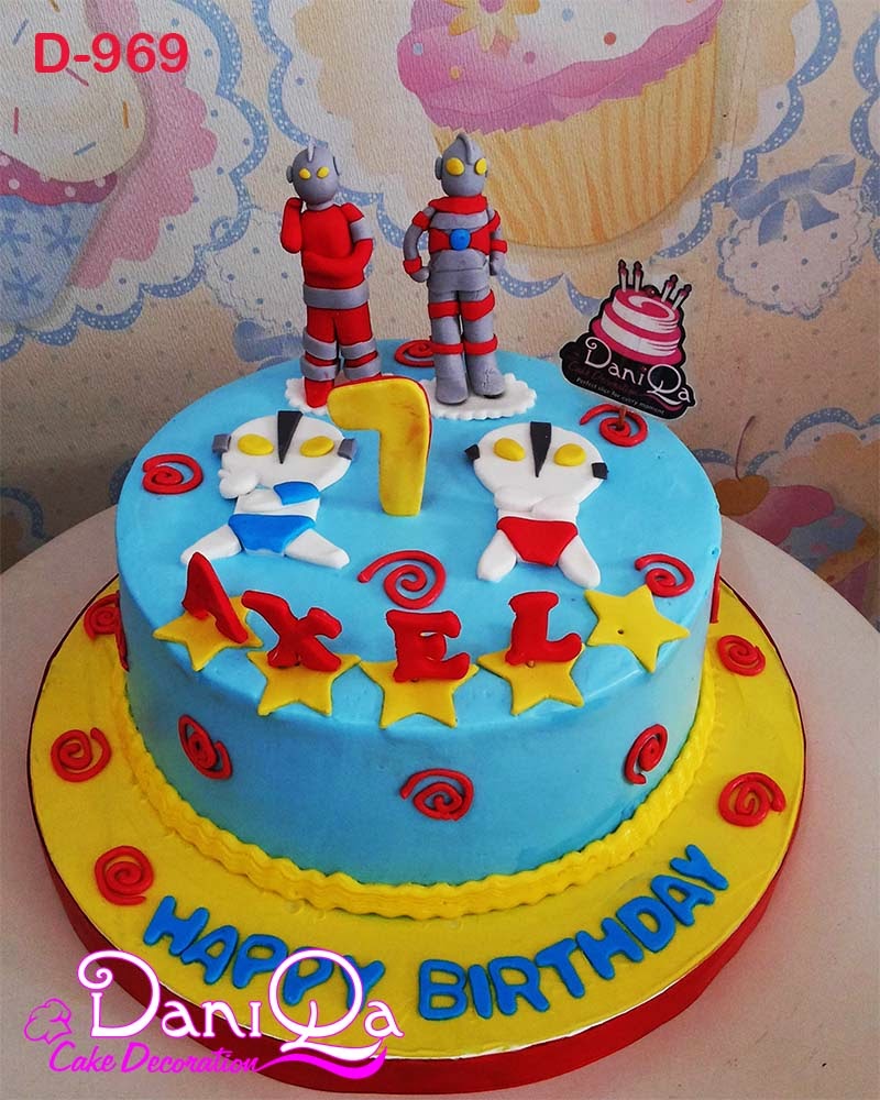 DaniQa Cake and Snack Kue Ulang Tahun Ultraman