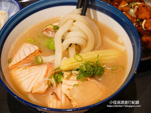 中和美食–美術系考滿分 四號公園店：京都味噌鮭魚烏龍麵