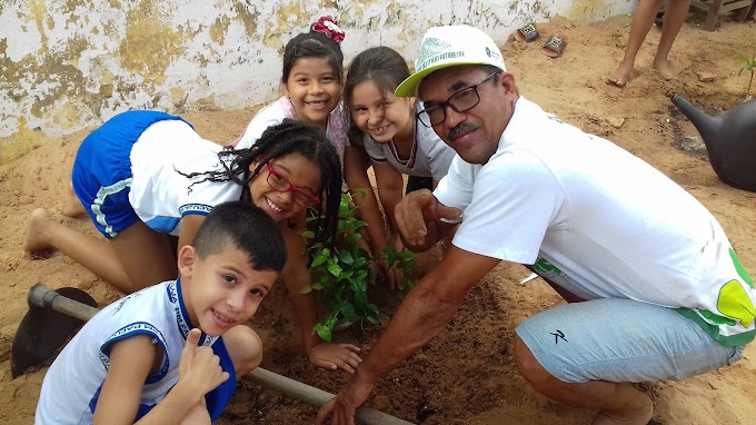 ABRAM ALAS PARA O MUNICÍPIO DE PACUJÁ: ANTONIO CARLOS DE ABREU, BRILHA NA CONSTELAÇÃO DOS PROTETORES DA CAATINGA, PRÓXIMO DIA 15 DE DEZEMBRO, ÀS 19H, SERÁ HOMENAGEADO NA ASSEMBLÉIA LEGISLATIVA DO CEARÁ - "A CASA DO POVO".