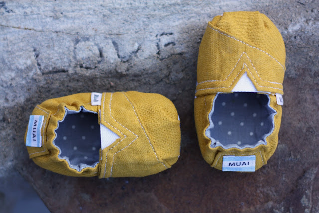 ... : TOMS-Inspired Baby and Toddler Shoes by Leisha of Homemade Toast