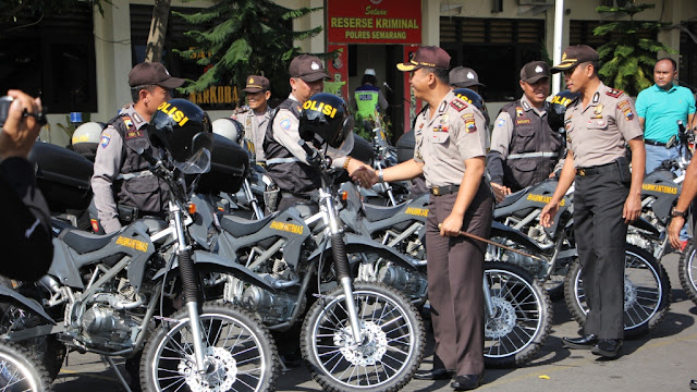 Kapolres Semarang Serahkan Motor Dinas Kepada Anggota  Bhabinkamtibmas