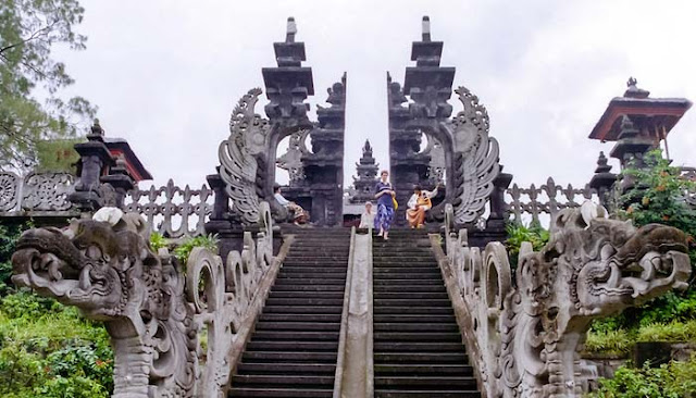 Pura Besakih Bali