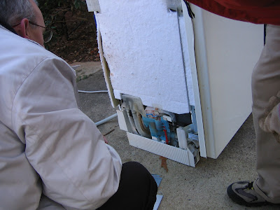Bosch Dishwasher Service on Bosch Dishwasher Flooding Of Our Kitchen  Dining Room And Basement