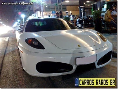 Ferrari F430 Branca (1)