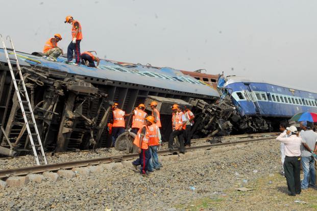 Kalinga Utkal Express derailment