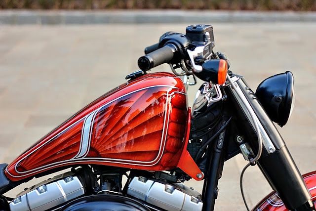 Modifikasi Motor Harley Davidson Softail Fatboy Lo