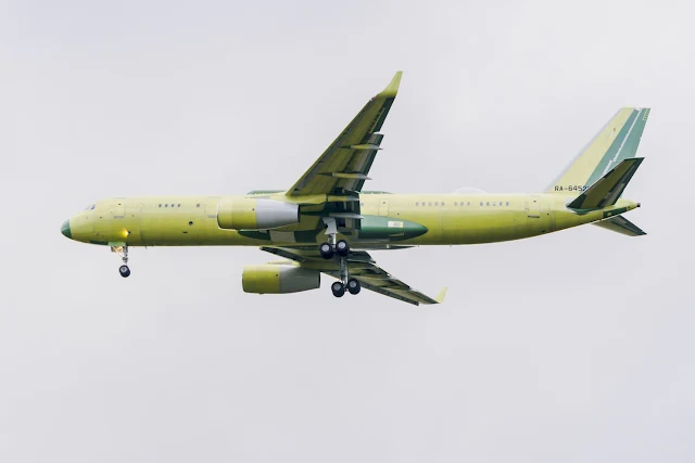 Image Attribute: The maiden flight of the first Tu-214PU-SBUS (Serial Number: RA-64529), 2017.