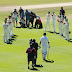 Graeme Smith is given a guard of honour, South Africa v Australia