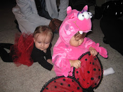 Hannah and her buddy Braelyn