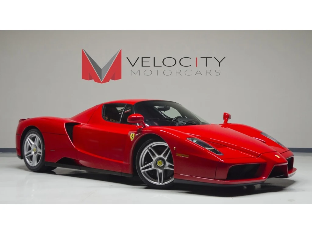 Siêu xe Ferrari Enzo 2003 được định giá 2,7 triệu đô