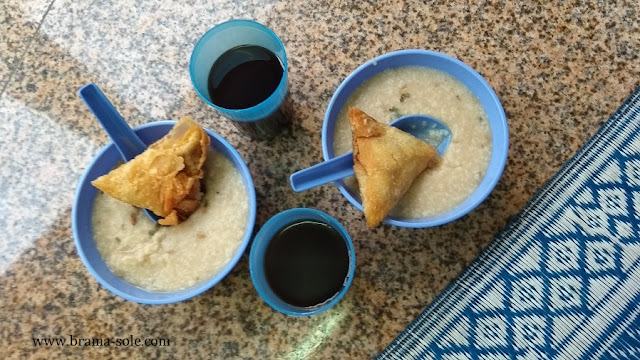 Takjil di Masjid Jamek Kampung Baru : Bubur Lambuk dan Kopi Arab