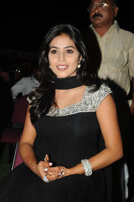 poorna new poorna latest photos