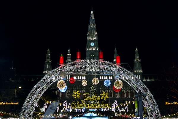 vienne vienna marché Noël weihnachtsmarkt Rathaus Rathauplatz Hôtel de ville