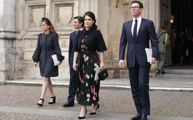 Princess Eugenie and Princess Beatrice