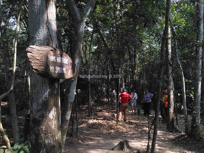 suasana di chu chi tunnel