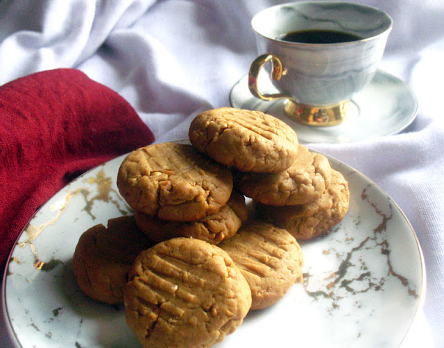 Quick and Easy Peanut Butter Cookies