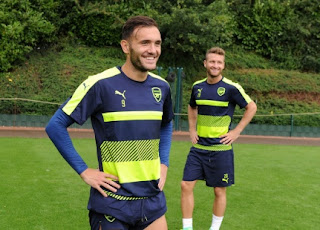 Arsenal v PSG Training