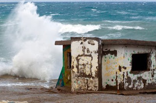 Tormenta de agua y viento en Puerto Pirámides Patagonia Argentina