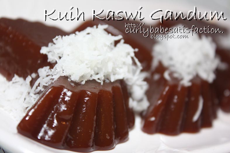 Curlybabe's Satisfaction: Kuih Kaswi Gandum