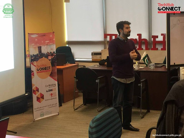 Mr. Naqi Syed conducted a session on 'Communication Skills' for #9th cycle of freelancers at TechHub Connect