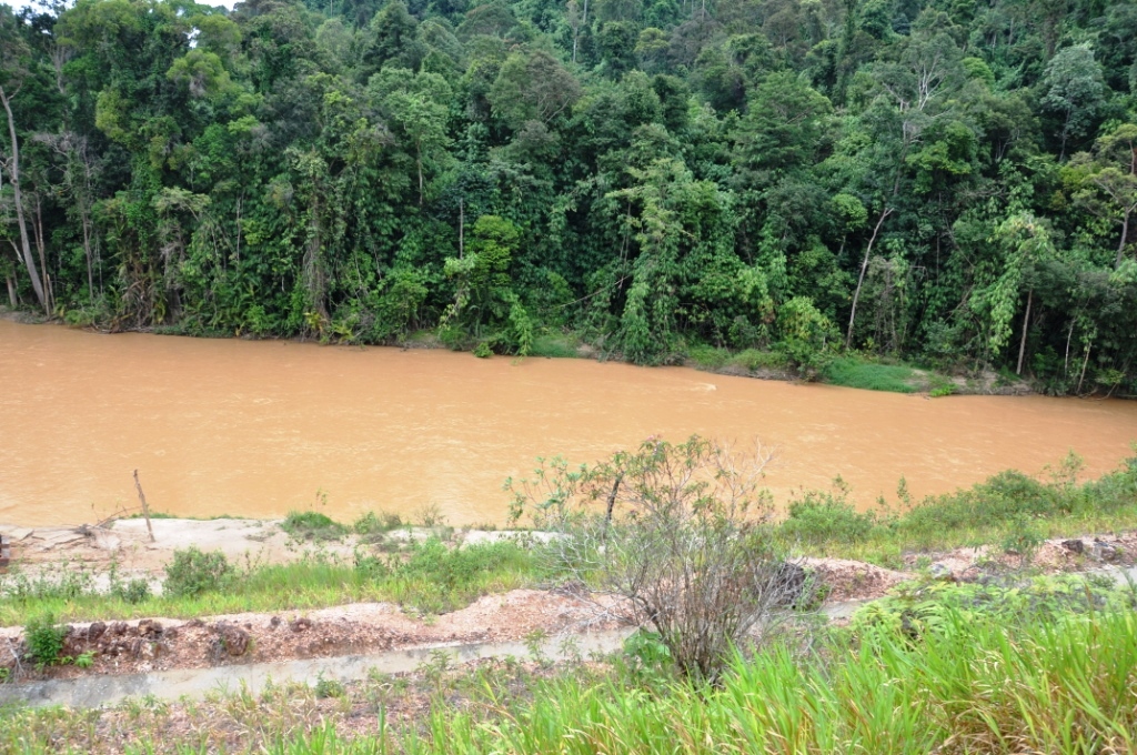 Kelantan untuk BN: Gambar Sungai dan Bukit yang telah 