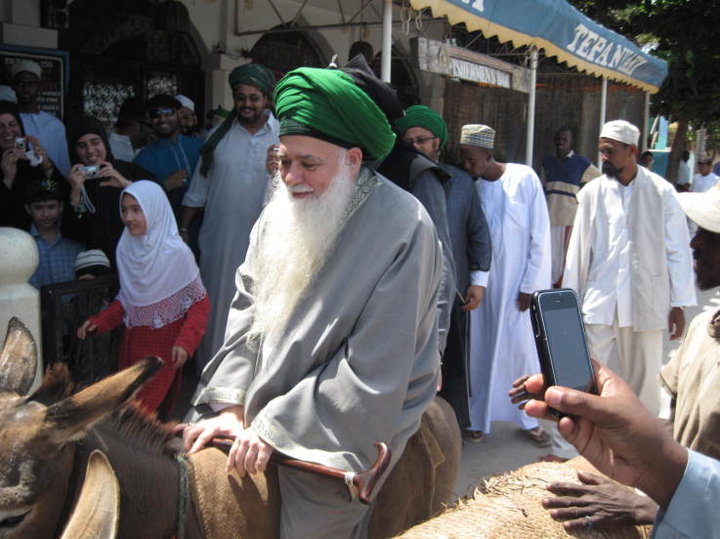 Kisah Mawlana Syekh Hisham Kabbani dan Waliyullah Senegal 