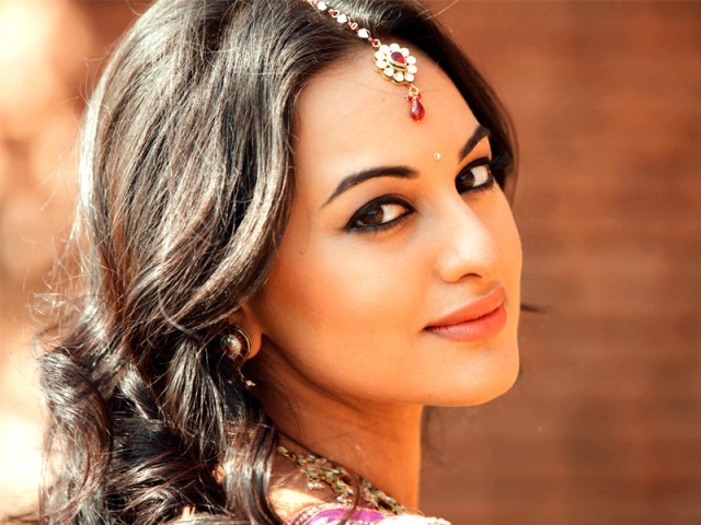 SonaKSHI Sehna HD Wallpaper