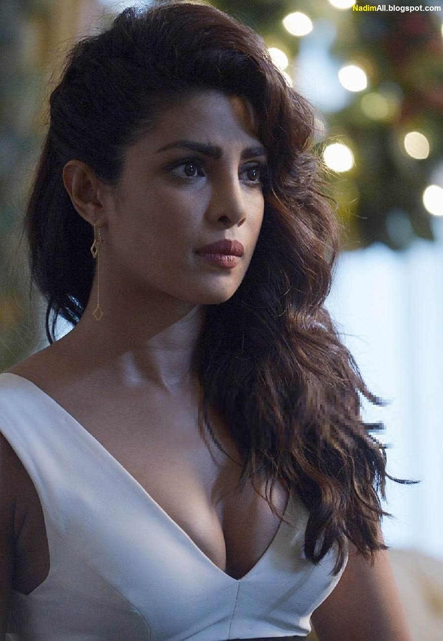 priyanka-chopra-hot-2015