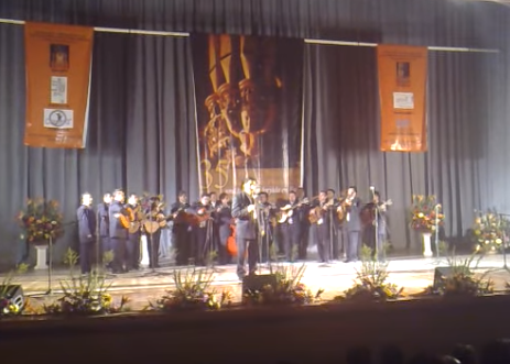 Rondalla Emaús De Puebla - Alguien A Quien Amar